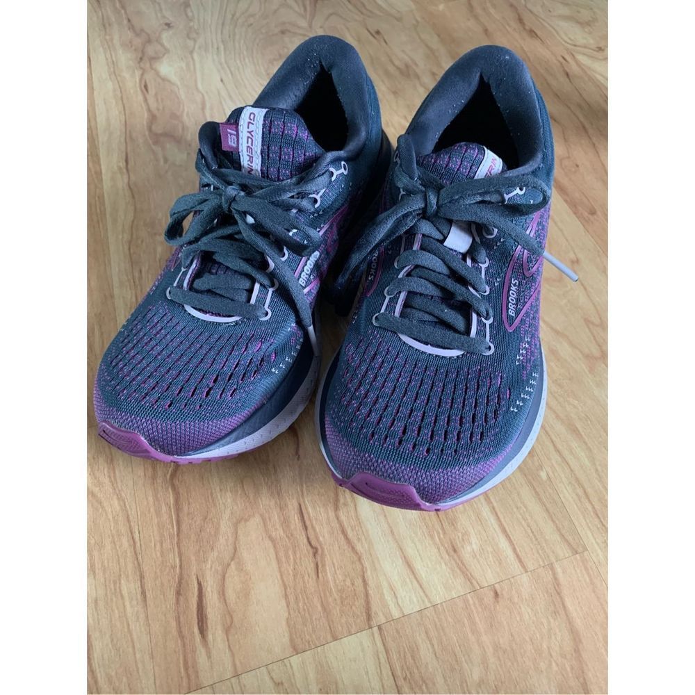 Brooks Glycerin 19 Women's Running Shoes Size 7 B (Medium) Purple